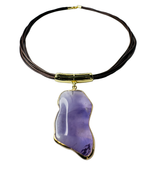 Ametista Orgânica (Organic Amethyst) Leather Necklace