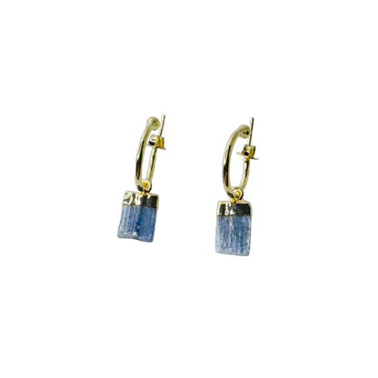 Natural Stone Cianita Azul (Blue Kyanite) Hoop Earring - Gold Plated