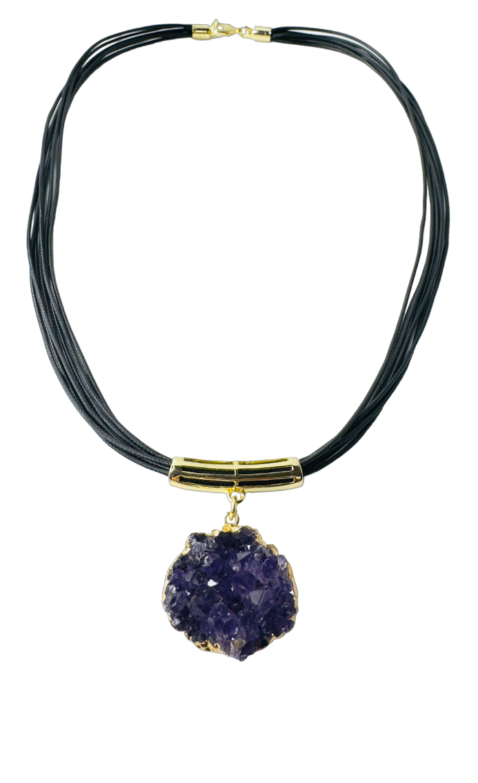 Famibeach Colar de couro brasileiro Drusa Ametista Orgânica (Organic Amethyst Druzy) com pingente de cachimbo banhado a ouro - banhado a ouro