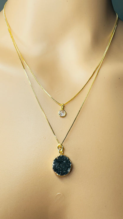 Gold Plated Point of Light Double String Necklace with Drusa de Ágata (Agate Druzy) and Zirconia