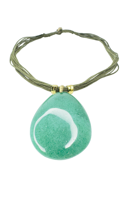 Quartzo Verde (Green Quartz) Cotton String Necklace