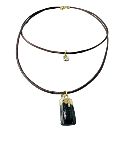 Double String Leather Necklace - Turmalina Negra (Black Tourmaline) and Point of Light Zirconia - Gold Plated