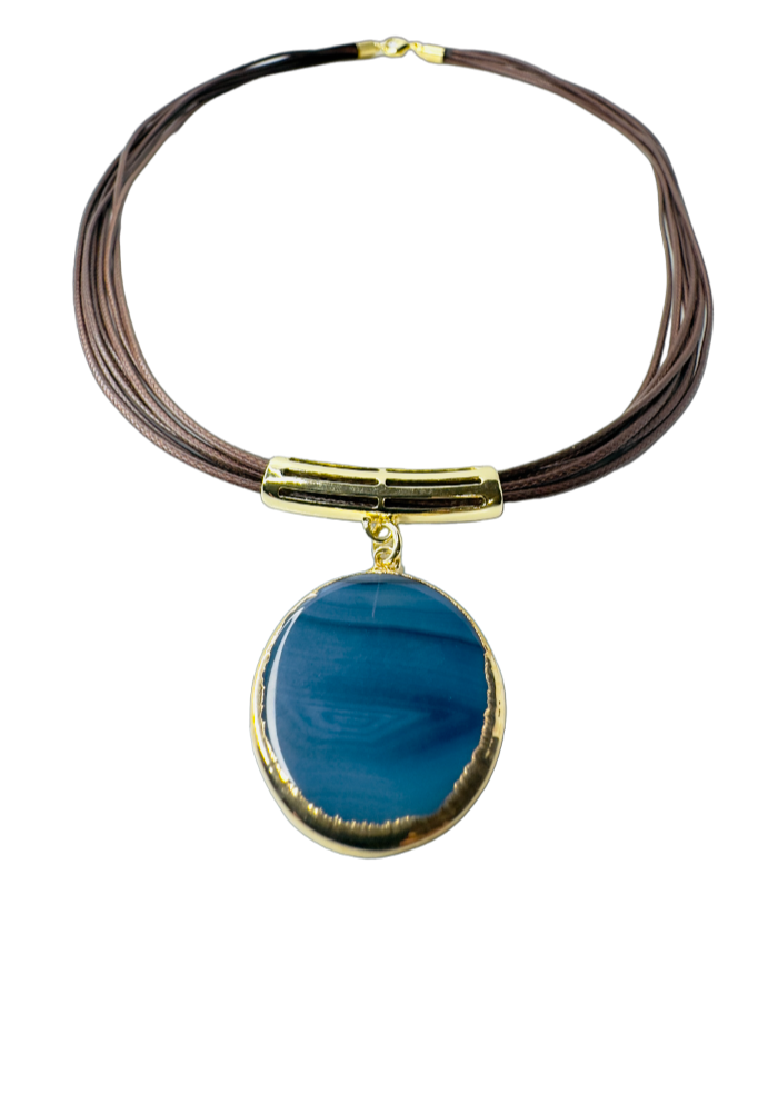 Medalha de Ágata (Brazilian Agate Medal) Leather Necklace