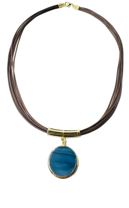 Medalha de Ágata (Brazilian Agate Medal) Leather Necklace